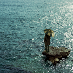 日本a片温泉下的母子
